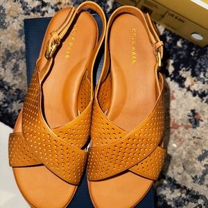 Cole Haan women leather sandals